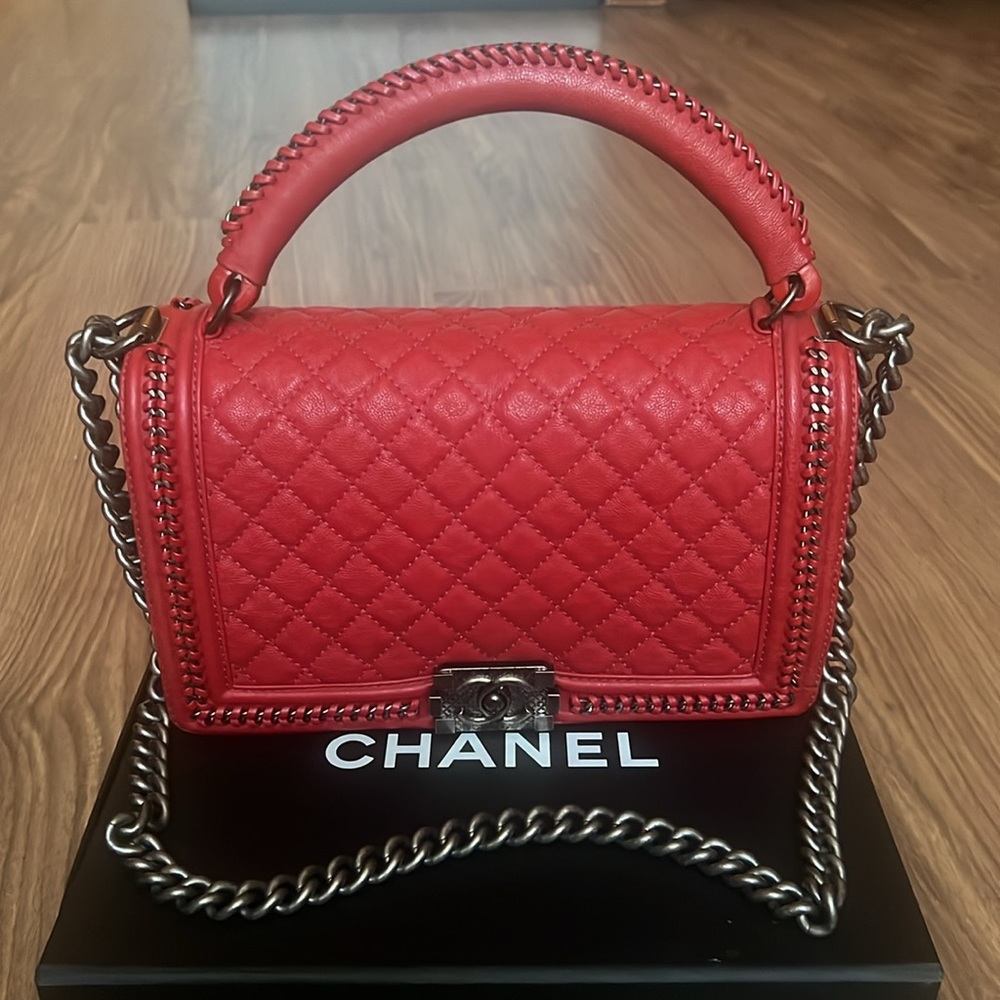 A109- 💯% authentic Chanel Medium Boy top handle bag